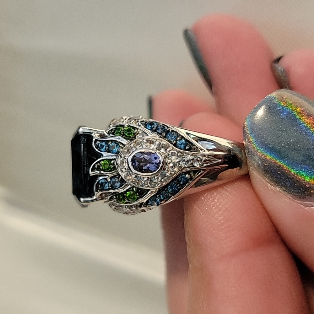 Victoria Wieck London, Blue topaz and Green Gemstone Ring